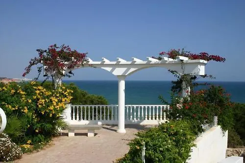 אלבופיירה Villa V4 Com Piscina Privada A 400 Metros Da Praia